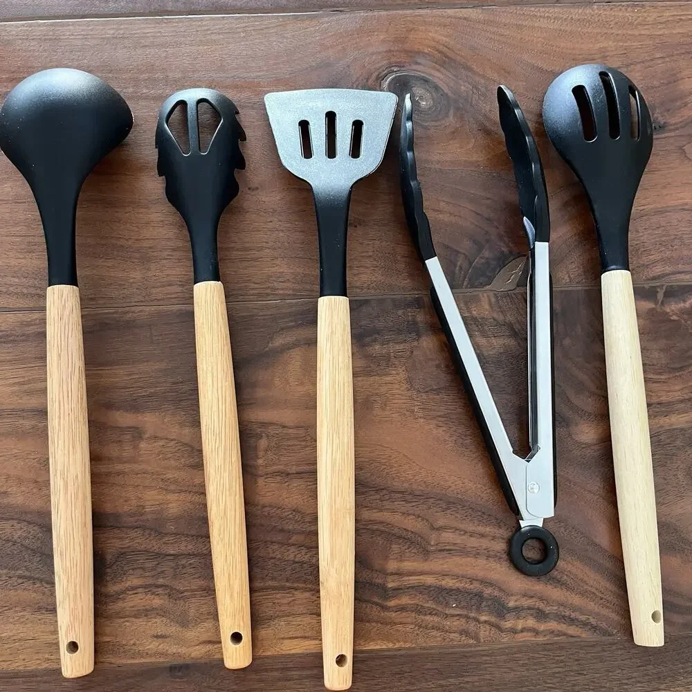 5-Piece Kitchen Utensils Set Non-Stick Silicone With Wood Handles